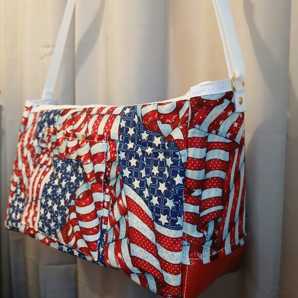 New Patriotic Stars & Stripes USA Sling Crossbody Purse Shoulder Bag Large 18x9x - Picture 4 of 15